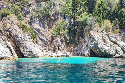 Corfou : Croisière privée vers les grottes de la côte nord-est