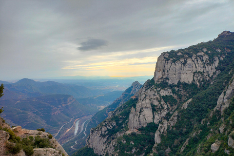 From Barcelona: Montserrat Monastery & Hike with Cable Car