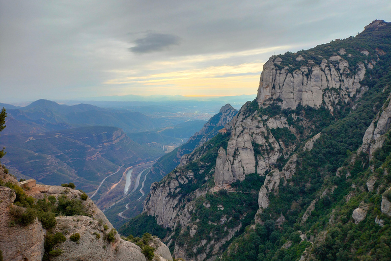 From Barcelona: Montserrat Monastery & Hike with Cable Car