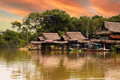 Entdecke Iquitos: 3 Tage Abenteuer auf dem Yanayacu-Fluss