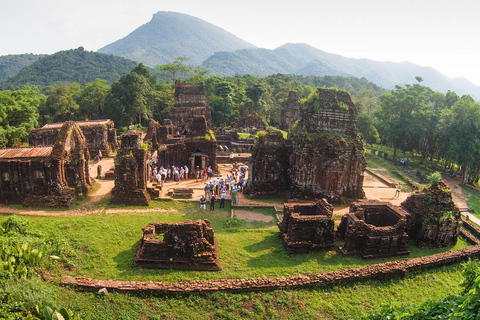 Da Nang/Hoi An: Morning My Son Sanctuary Duluxe Private TourDa Nang/ Hoi An: Impressive My Son sanctuary private tour