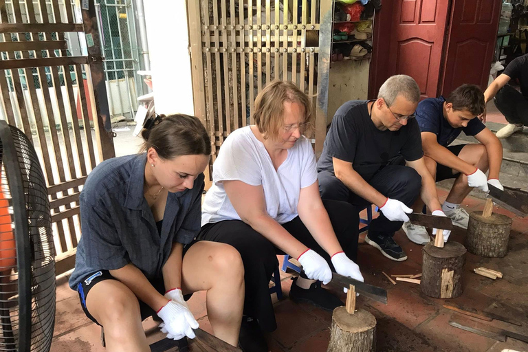 Hanoi: Incense Village & Conical Hat or Knife-Making Village Hanoi Incense Village, Conical Hat , NO LUNCH - SMALL GROUP