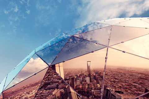 Riyadh: Private Dinner at The Globe with Transfers