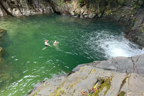 El Valle de Antón: Pozo Azul UTV Adventure with Snacks