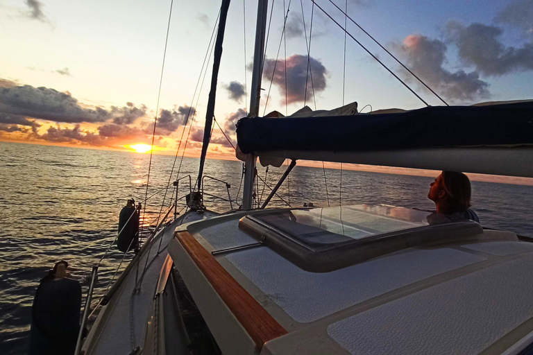 Menorca: Private Sunset Cruise from Cala Galdana