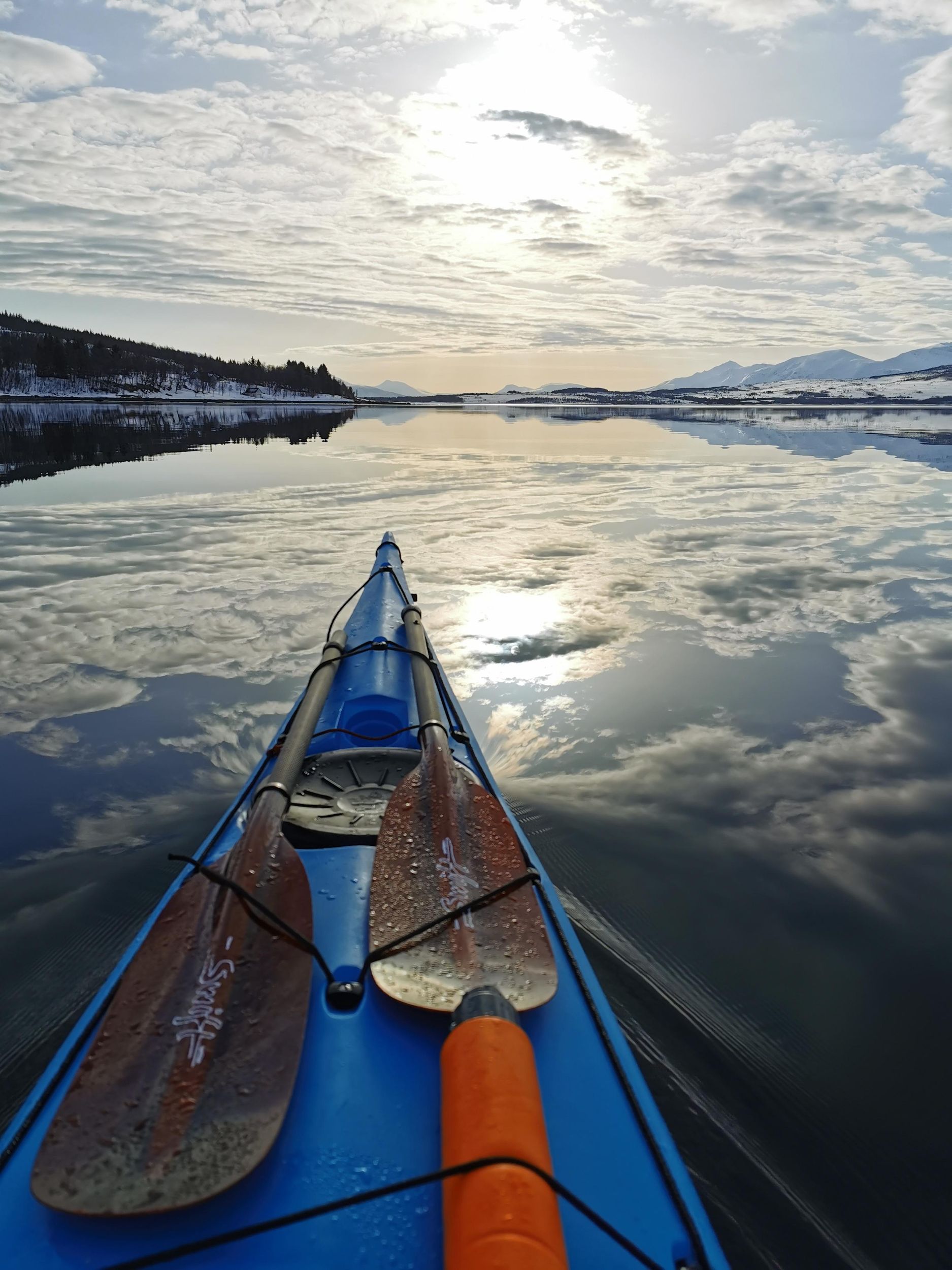 Tromsø: Entspannte geführte Winter-Kajaktour auf dem Meer