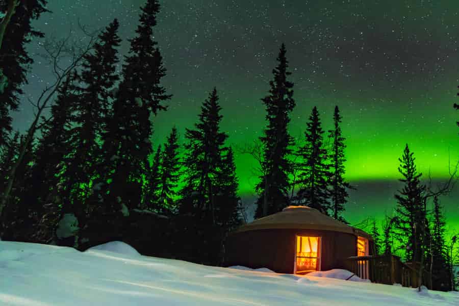 Dawson City: Nordlichter in einer beheizten Jurte. Foto: GetYourGuide Dawson City: Nordlichter in einer beheizten Jurte. Foto: GetYourGuide