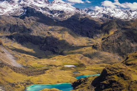 Machu Picchu: Official Entry Ticket – Book in Advancewith Us Circuit 1b Ticket + Guide & Bus