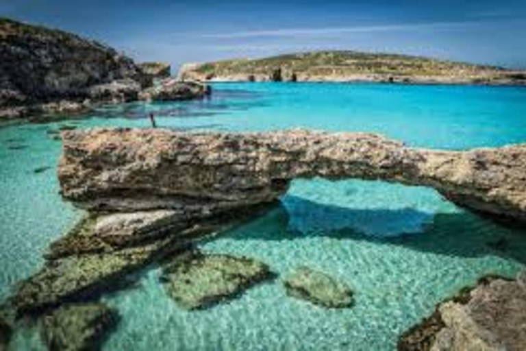 St Julians: Powerboat Gozo, Comino and Blue Lagoon