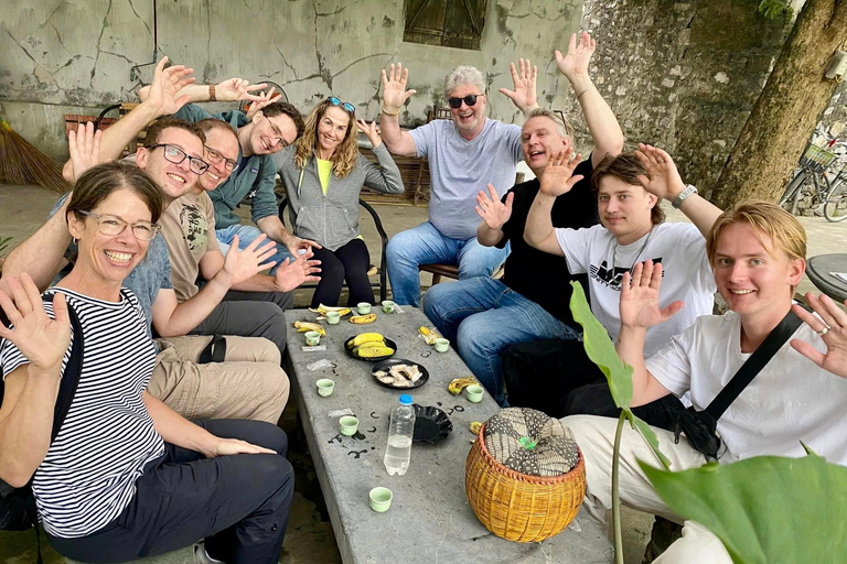 Hanoi: Ninh Binh Am Tien Cave or Trang An, Mua Cave & Hoa Lu Private Tour: Ninh Binh, Hoa Lu, Trang An, Mua Cave, Incense