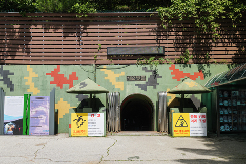 Całodniowa wycieczka DMZ: 2nd Tunnel + Cliffside Path z Seulu2. wycieczka po tunelu