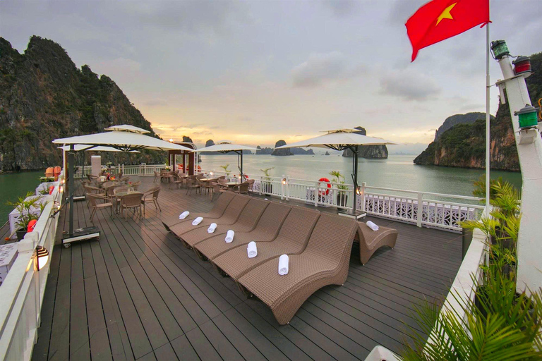 Hanoi: Halong Bay 2-Day Cruise with Arcady Boutique Cruise Package 2D1N from Hanoi Old Quarter