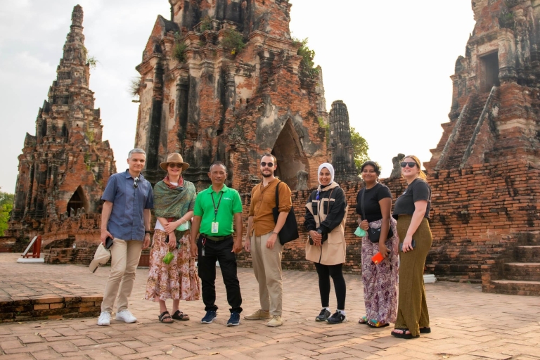 De Bangkok: excursion d'une journée en petit groupe au parc historique d'AyutthayaVisite privée en anglais avec prise en charge à l'hôtel
