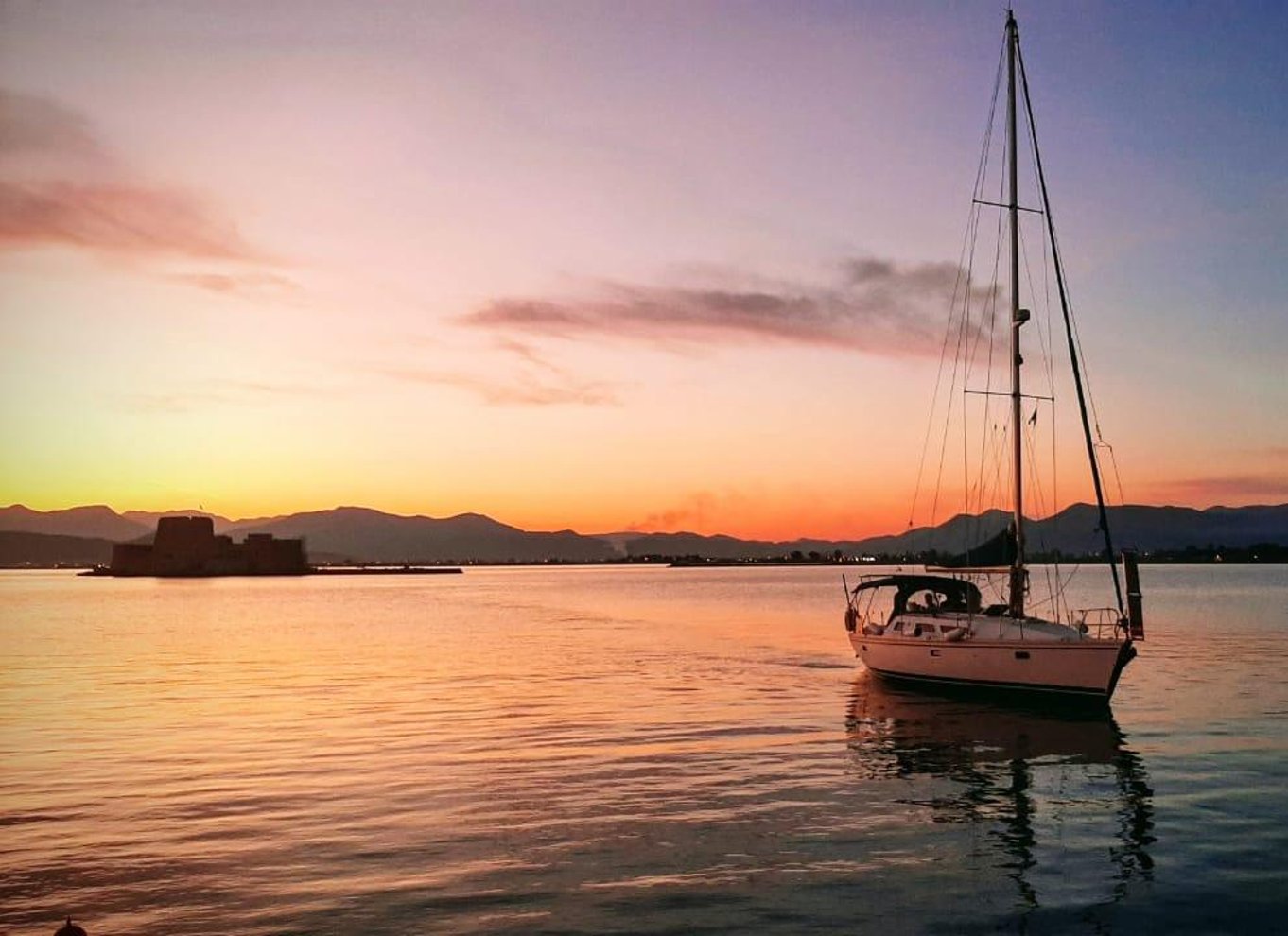 Nafplio Sun Sail Cruises | halvprivat halvdag | med måltid