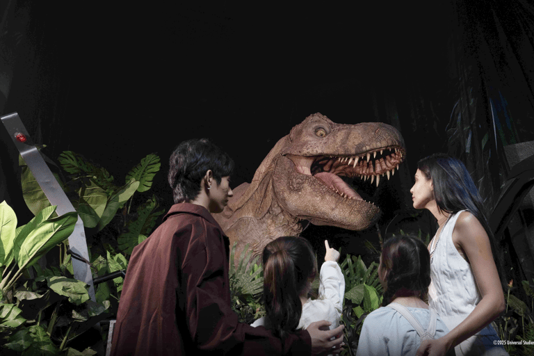 Bangkok: Jurassic World The Experience Admission Ticket Peak Ticket