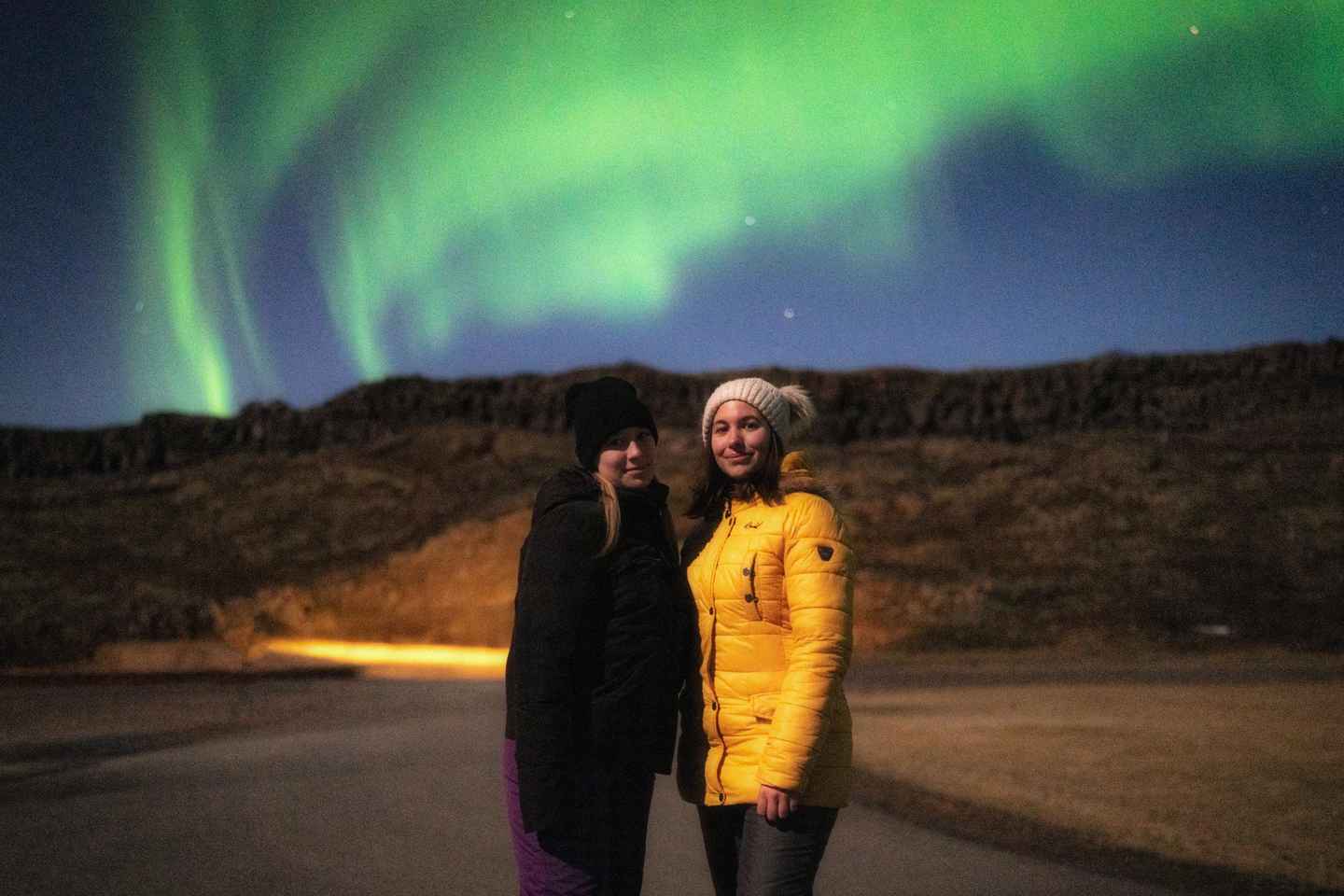 From Reykjavík: Small Group Northern Lights Minibus Tour