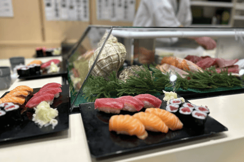 Toyosu Fish Market Tour for Chefs – Go Behind the Scenes