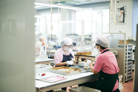 Tour della fabbrica di pennelli di Kumano ed esperienza di produzione di pennelliSpazzola SDGs (manico lungo) Workshop