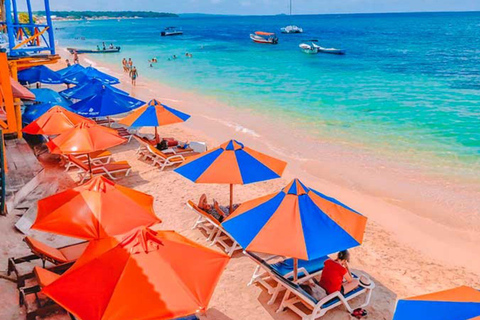 Cartagena: Serene crossing: quiet beach + plankton