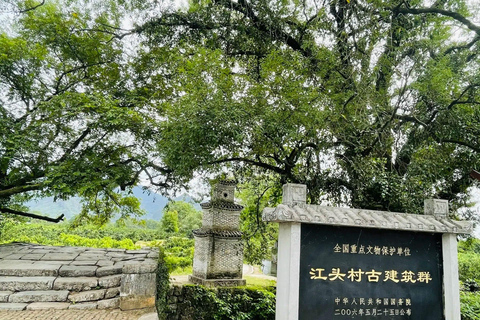 Bajiaozhai: Jiangtou Village and Bajiaozhai Tour