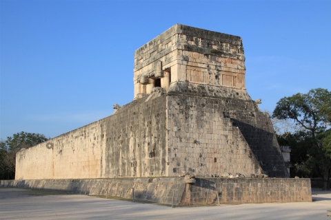 Ab Cancún: Chichén Itzá, Cenote Ik Kil, Valladolid & EssenAbholung aus der Gegend um Cancún