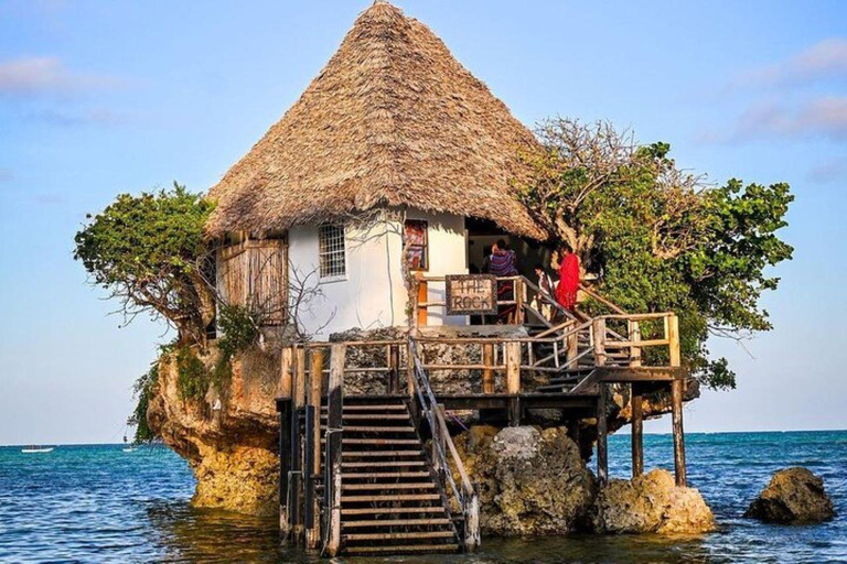 Tour della Grotta di Salaam, Grotta di Kuza, Spiaggia di Paje, Pranzo alla Roccia