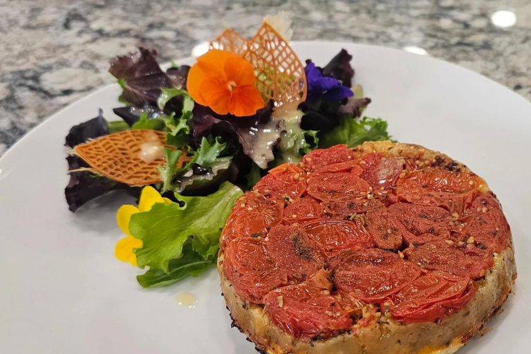 Aix-en-Provence: Private Market Tour and Cooking Class