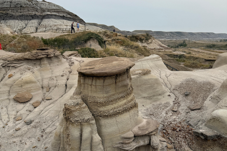 Calgary: Drumheller Day Trip with Royal Tyrrell Museum Entry