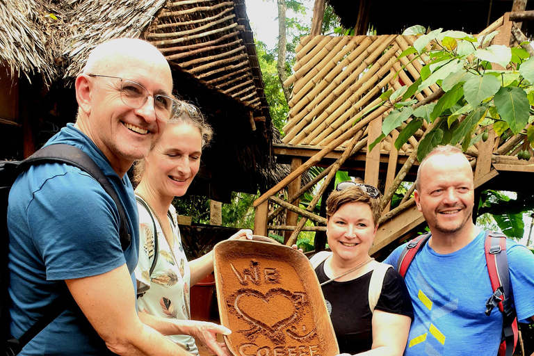 MATERUNI WASSERFÄLLE UND KAFFEE TOUR