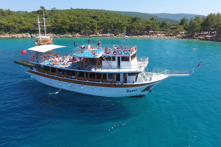 Marmaris: Cleopatra Island Cruise with Lunch