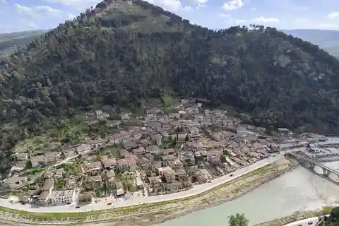 Eden’s Journey: Tirana to Berat, Castle & Cuisine