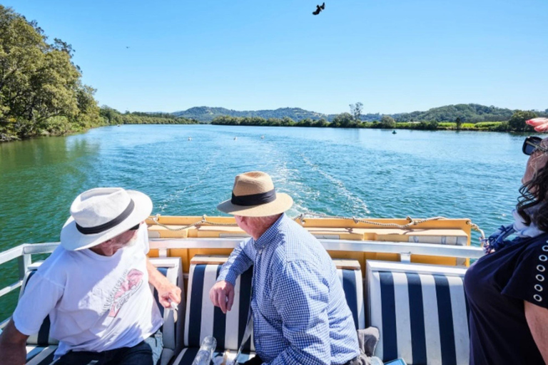 Tweed River: Scenic Cruise on the Spirit of Wollumbin