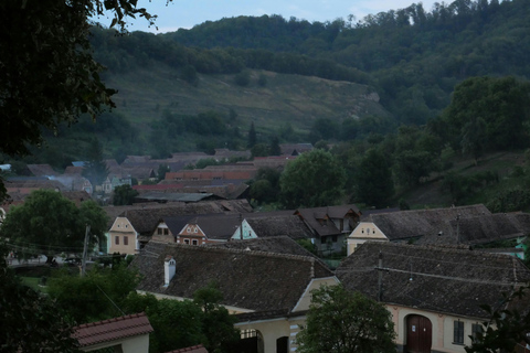 Brașov: Slow Travel Photography Tour in Saxon Villages