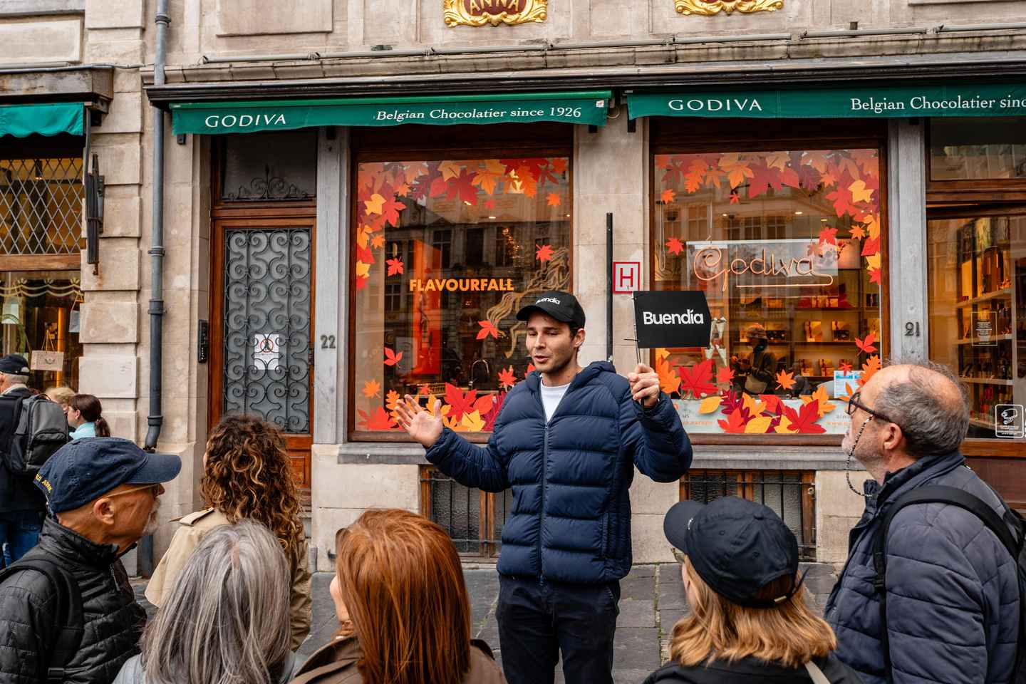 From Brussels: Brussels Contrasts Tour + Excursion to Leuven