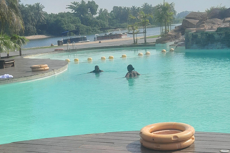 Desde Accra: 2 días Ada Aqua Safari Resort+Isla del Tesoro