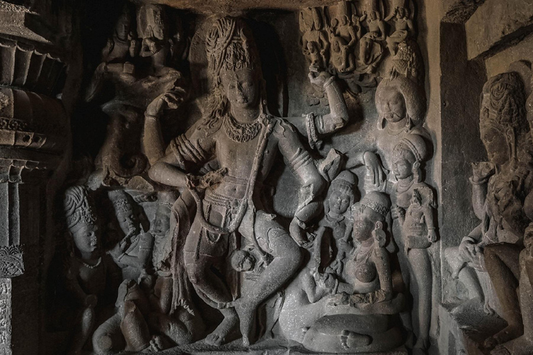 Betaalbare taxirit van Aurangabad naar de Ajanta &amp; Ellora grotten