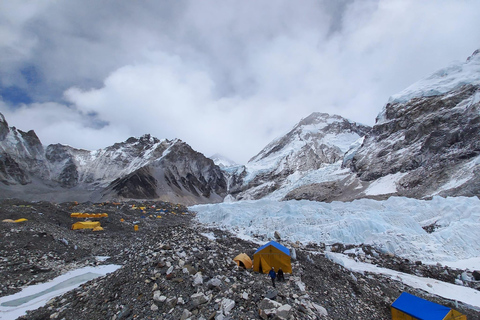 Trekking del Campo Base dell&#039;Everest con pernottamento - 15 giorniTrekking del Campo Base dell&#039;Everest con pernottamento