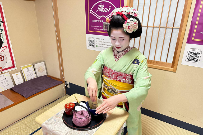 Tea Ceremony with Maiko Premium