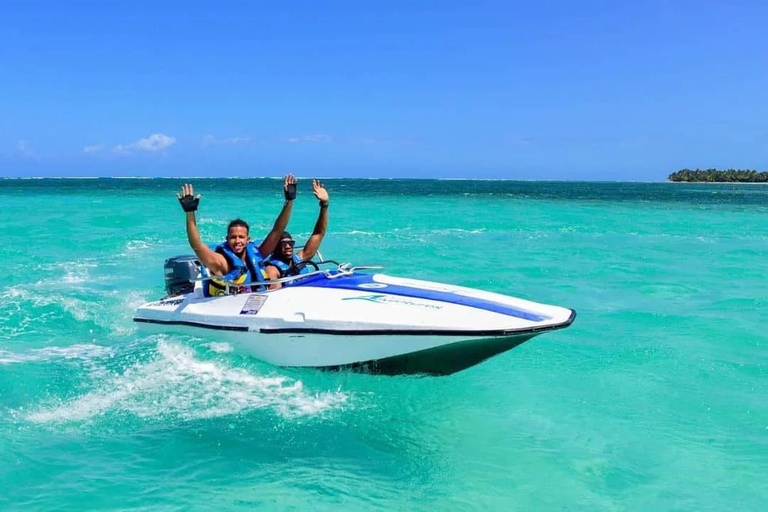 Punta Cana: Self-Drive Speed Boat & Snorkeling Tour