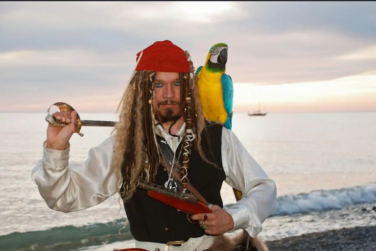 Alanya: Pirate- Party Boat Tour with Lunch & Drinks Alanya: Pirate- Party Boat Tour with Lunch & Drinks