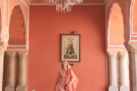 Jaipur: Private Photoshoot Tour with Local Photographer