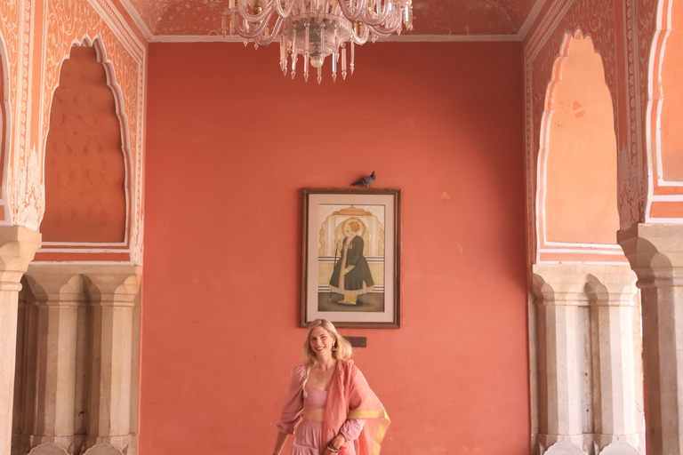 Jaipur: Private Photoshoot Tour with Local Photographer