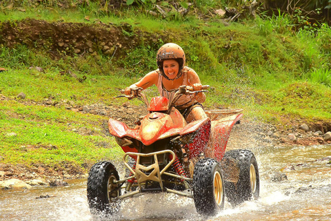 Playa Jaco: Excursión en quad con parada en la cascadaAventura de 4 horas en quad