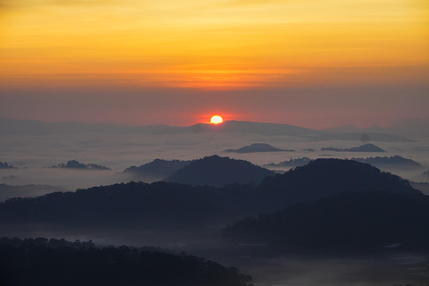 Dalat: Cloud Chasing packaged hike - Sunrise Pickup Included Group Packaged Tour - Free photo & video taken by tour guide