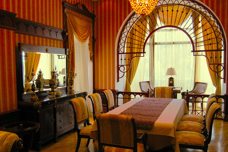 A Full-Day Baku's Oil Boom and Polish Heritage Private Tour