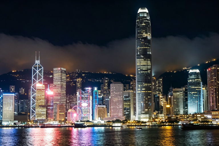 Hong Kong: Aqua Luna Victoria Harbour Cruise Daytime Harbour Cruise, Round Trip Central Pier 9