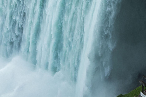 Nueva York: Excursión guiada nocturna a las cataratas del NiágaraTour en español