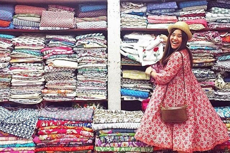 Jaipur Shopping Tour with Blue Pottery &Block Print Workshop Private Tour: Car + Guide