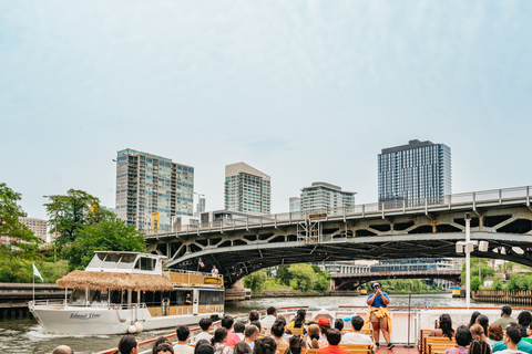 Chicago: Architecture River Cruise Skip-the-Ticket LineTreffpunkt Michigan Ave.