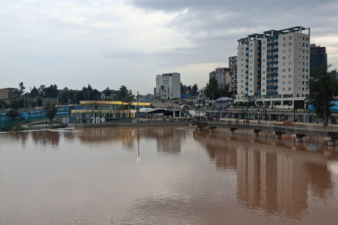 Addis Ababa: Kebena Riverfront Guided Walking Tour